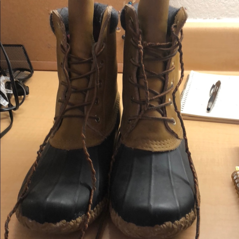 Tommy Hilfiger duck boots